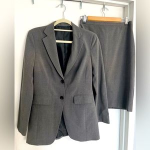 Fully Lined Grey Suit Size 4